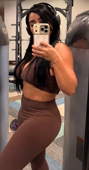 La misma clienta después, 77 kg